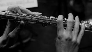 10 نکته طلایی هنگام دست گرفتن فلوت کلیددار